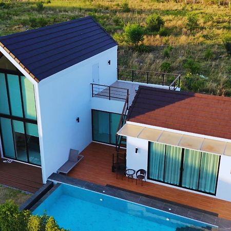 แอนเดส พูลวิลลา เขาใหญ่ Andes Pool Villa Khaoyai Wangkata Exterior photo